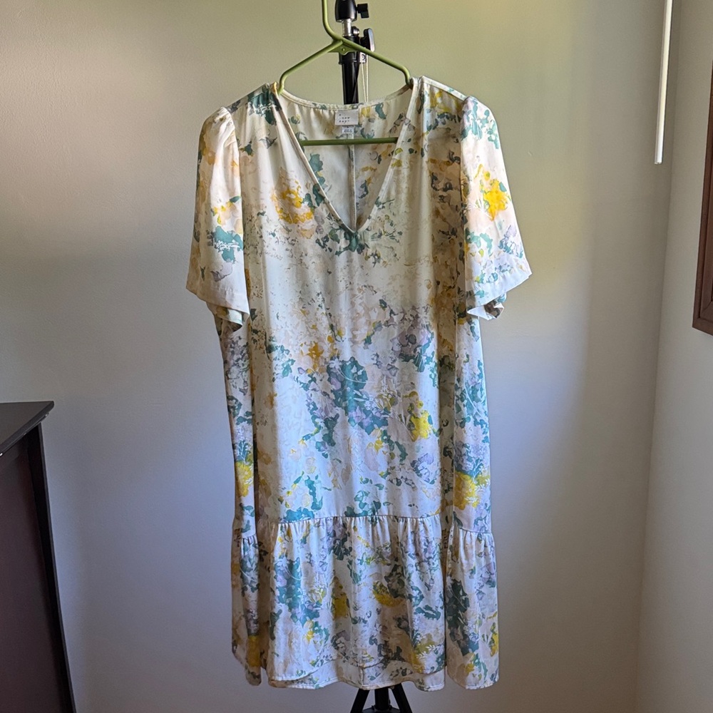 A New Day Floral Patterned Top